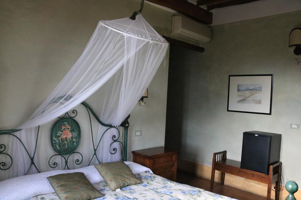 San Buonaventura Bed & Breakfast Bagno Vignoni Phòng bức ảnh